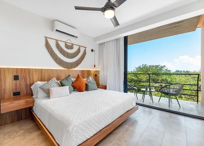 Ixuh Ocean Front Quinta Avenida Playa del Carmen